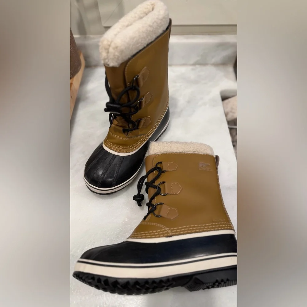 Sorel classic caribou